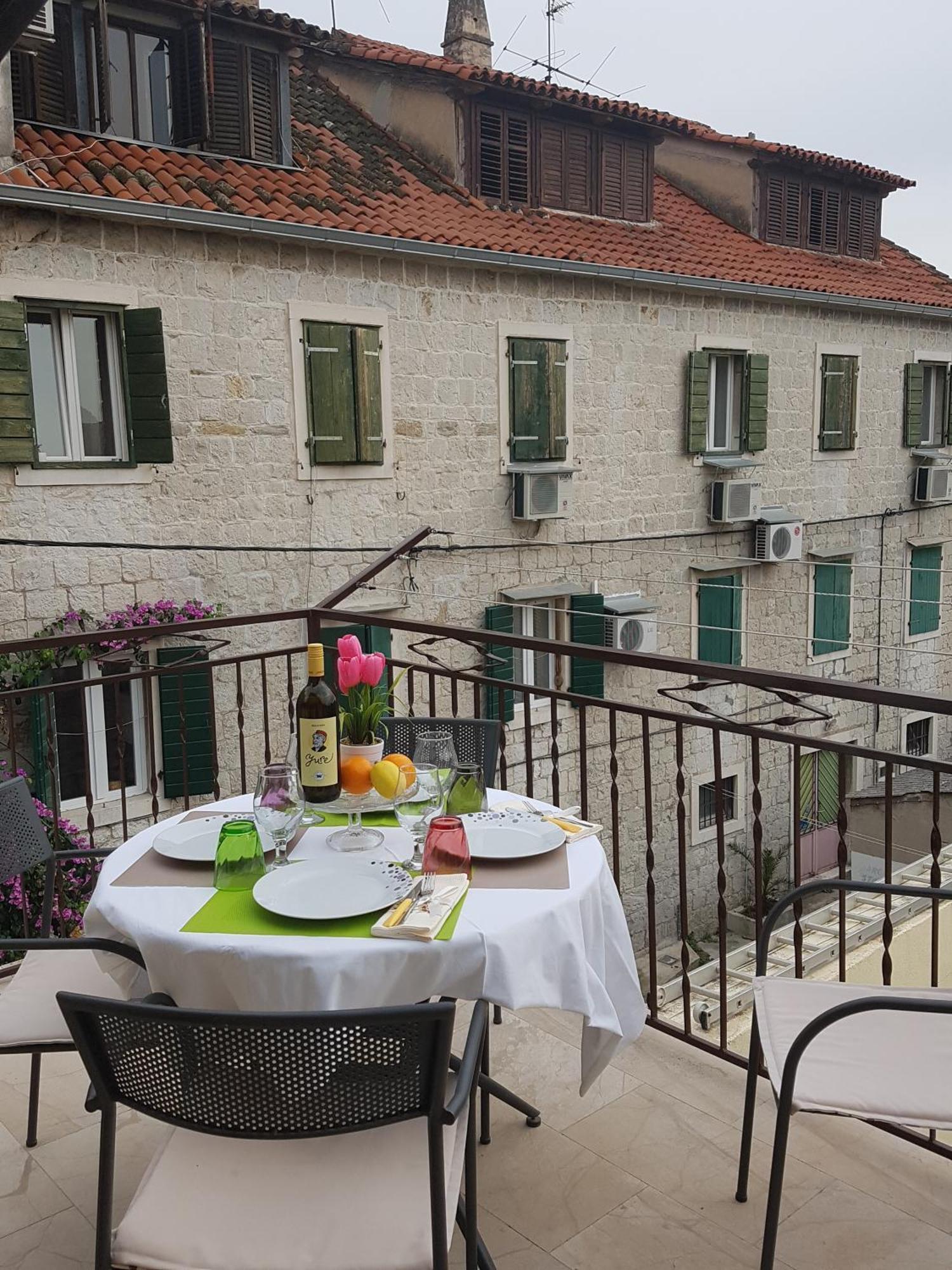 Apartments Fancy Old Town Split Bagian luar foto